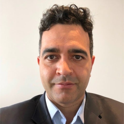 Humberto Aquino headshot