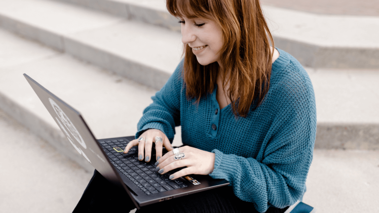 your_guide_to_choosing_a_learning_management_system_for_k-12_-_thumbnail