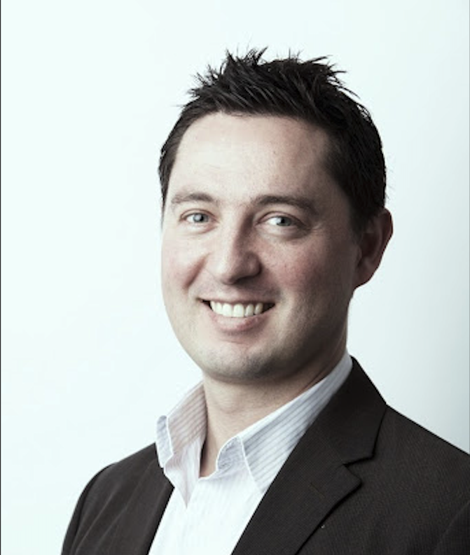 Edward Bray headshot
