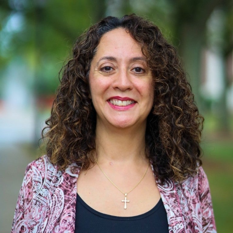 Ivonne Cruz, MA