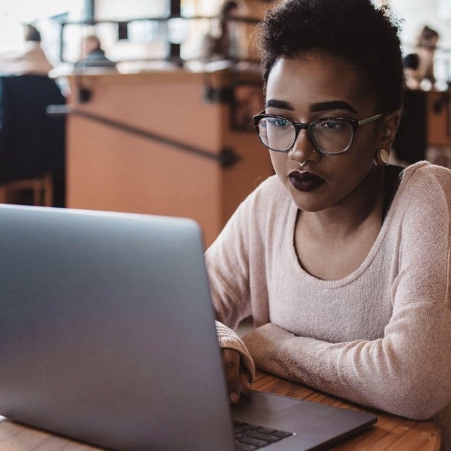 student using Canvas